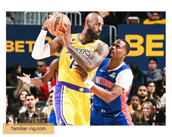 NBA季后赛最新动态：湖人逆袭快船，詹姆斯领衔强势晋级决赛